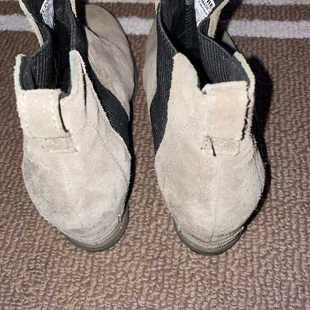 Sorel booties - Picture 3 of 4